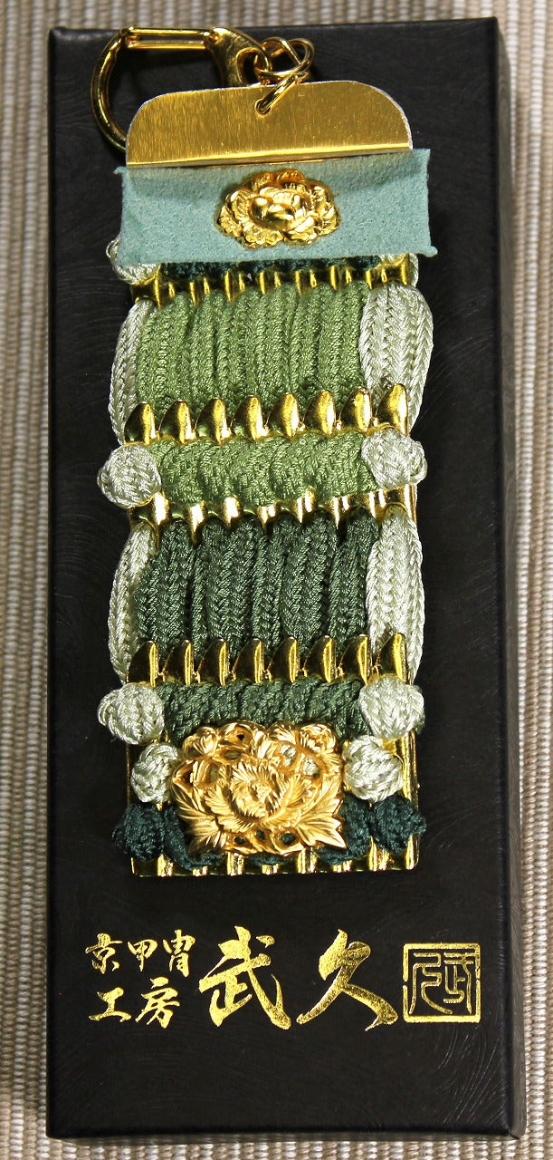 応援アイテム IDOMU!キーホルダー 萌黄糸縅