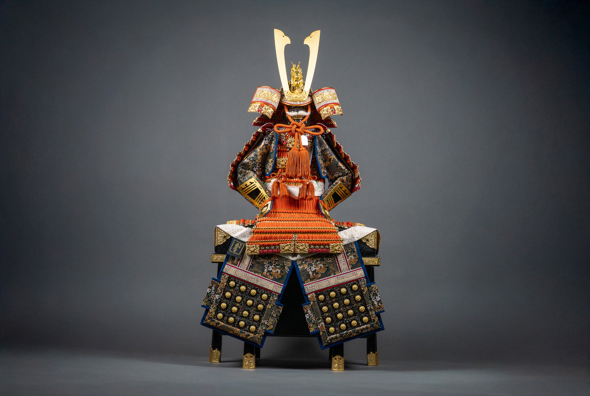 13号大鎧 朱赤縅 – 京甲冑 工房 武久 オンライン